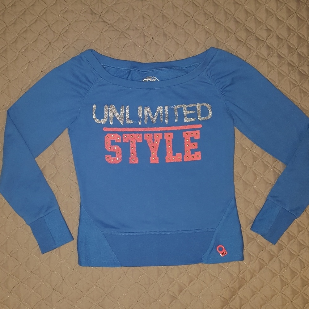 Sweatshirt